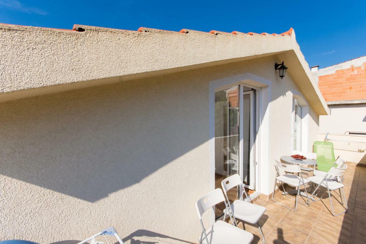 Apartments Bluesky Trogir Exterior photo