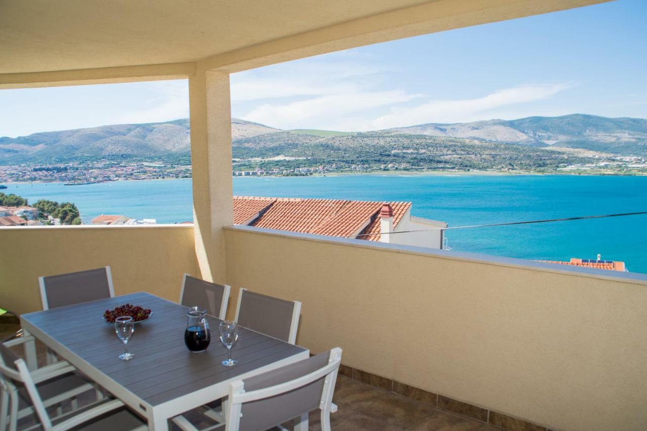 Apartments Bluesky Trogir Exterior photo